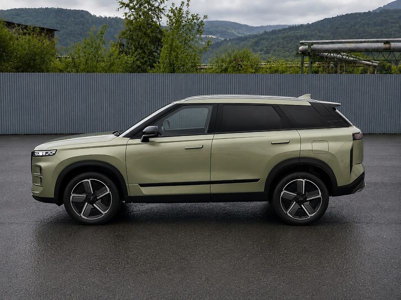 Jaecoo 7 (2026) 1,6 TGI 7AT Exclusive 4x4 - fotka 6 z 47