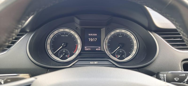 Škoda Octavia (2019) 2.0 TDI 2019 - SOLEIL  Automat - fotka 6 z 20
