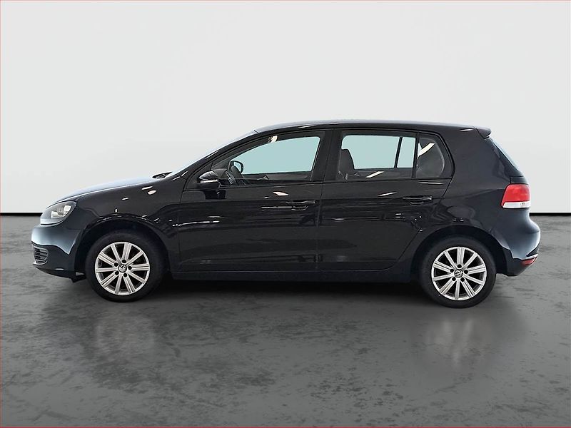 Volkswagen Golf (2009) 1.6, Tempomat - fotka 3 z 15