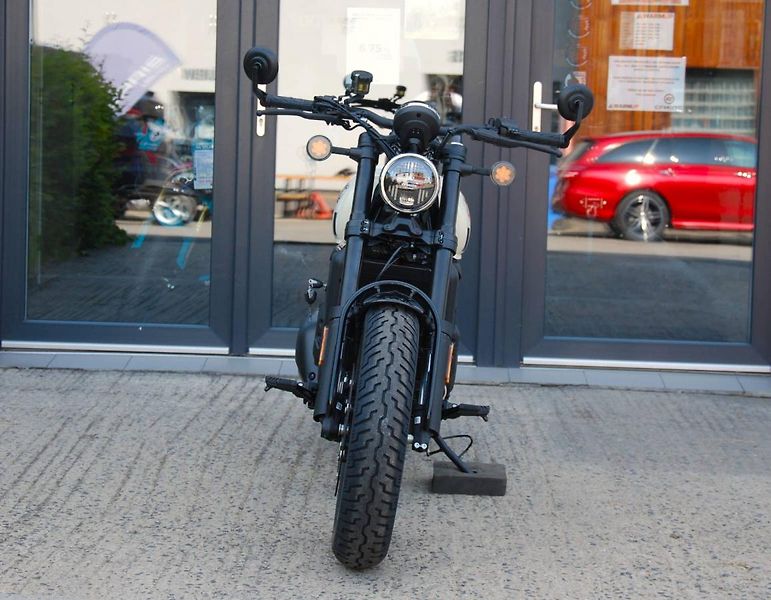 CFMOTO (2026) 450CL-C Bobber - fotka 7 z 25