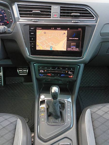Volkswagen Tiguan (2023) R-Line 1,4 TSI / 180 kW eHybri - fotka 18 z 30
