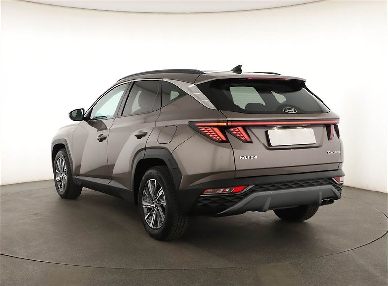 Hyundai Tucson (2022) Smart 1.6 CRDi - fotka 4 z 20