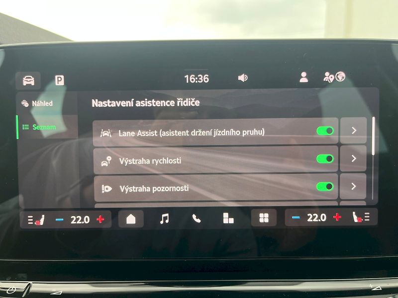 Škoda Octavia (2024) OCT.COMBI TOP SELECTION 2,0 TD - fotka 28 z 33
