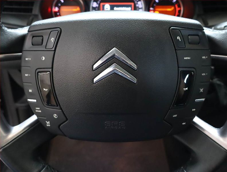Citroën C5 (2012) 2.2 HDI, Automat, Navi, Xenony - fotka 21 z 26