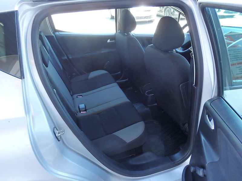 Peugeot 207 1.4i KLIMATIZACE, LPG - fotka 10 z 15