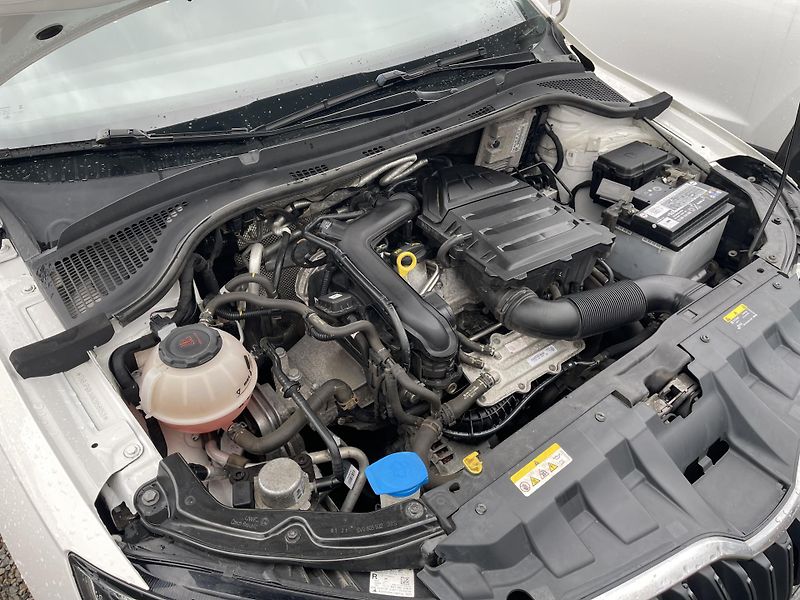 Škoda Fabia 1.0 TSi STYLE NEHAVAR-DPH-ČR ! - fotka 36 z 41