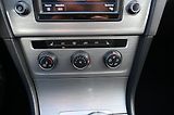 Volkswagen Golf VII 2.0TDI 110KW Highline 2/17 - náhled 18