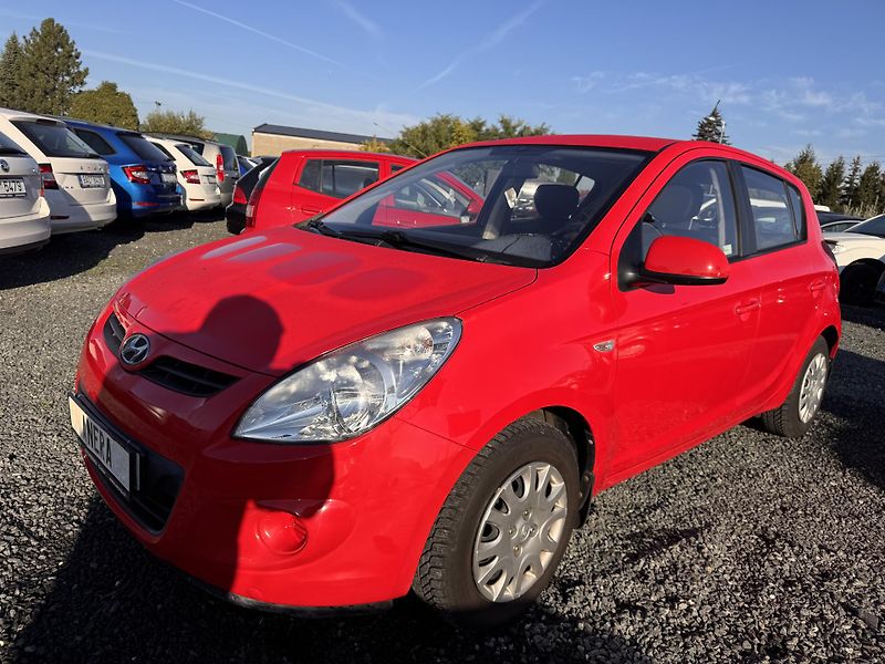 Hyundai i20 1.2i, 76 tis km,2.Majitel,ČR - fotka 3 z 18