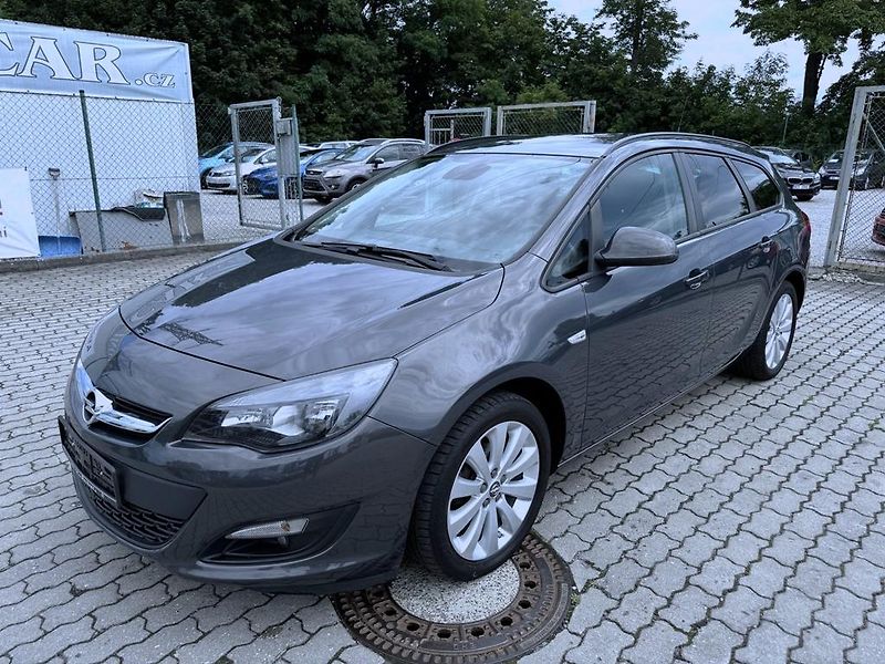 Opel Astra 1.4T 103 kW SPORTS TOURER - fotka 1 z 18