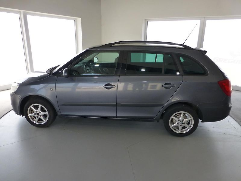 Škoda Fabia (2009) 1,4i-63KW-KLIMATIZACE*ALU KOLA - fotka 6 z 20
