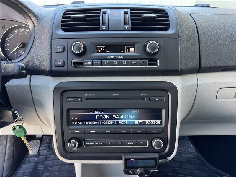 Škoda Roomster 1,2 TSI 63kW 1.maj. původ ČR - fotka 34 z 50