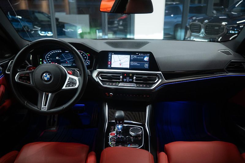 BMW M4 (2022) COMPETITION xDrive  - fotka 18 z 39