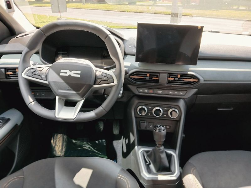 Dacia Sandero (2026) Extreme Eco-G 120 Pobočka Ostr - fotka 5 z 8