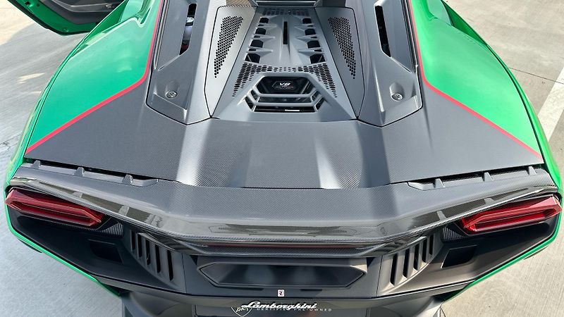 Lamborghini Ostatní (2025) Temerario Allegerita - fotka 11 z 13