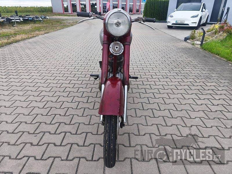 Jawa 250/353 (1961) - fotka 5 z 11