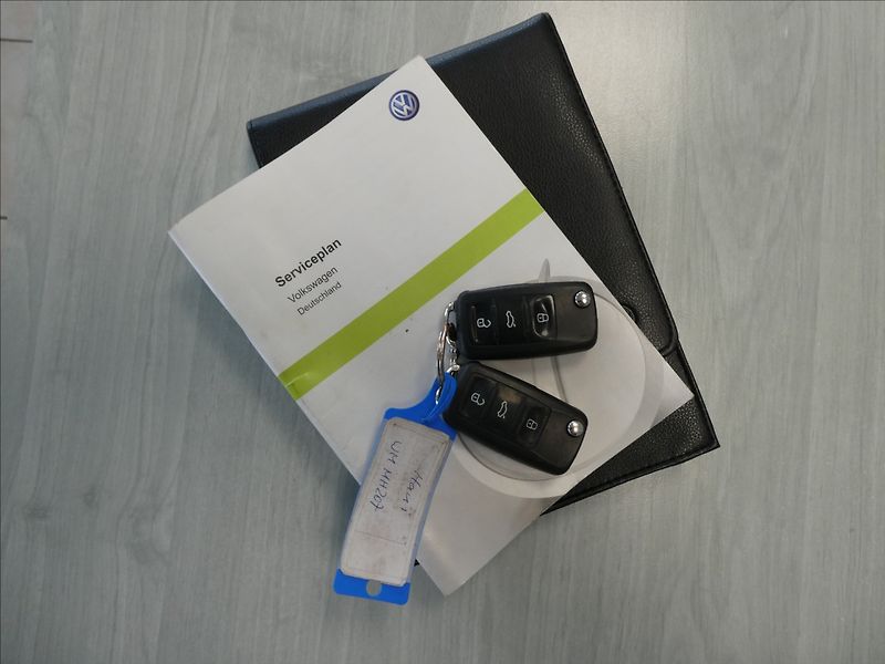 Volkswagen up! 1,0 MPi CLUB 55kW - fotka 37 z 47