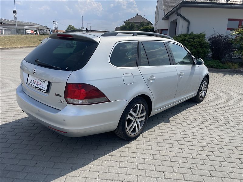 Volkswagen Golf 1,4 TSi 90kw Variant po rozvod - fotka 4 z 38