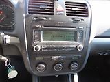 Volkswagen Jetta 2,0 TDi 103kW - náhled 15