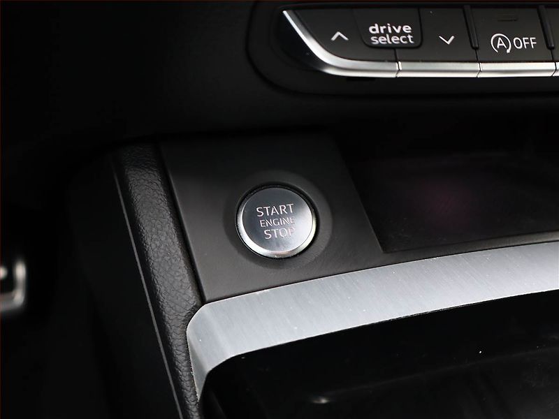 Audi Q5 (2021) S line 40 TDI - fotka 18 z 23
