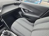 Peugeot 2008 (2026) ALLURE Turbo 100 MAN6 - náhled 18