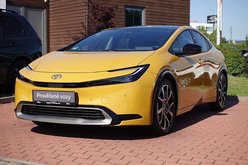 Toyota Prius 2.0 PHEV Executive sada komple - fotografie inzerátu