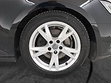 Audi A4 (2016) 2.0 TDI, Tempomat - náhled 15