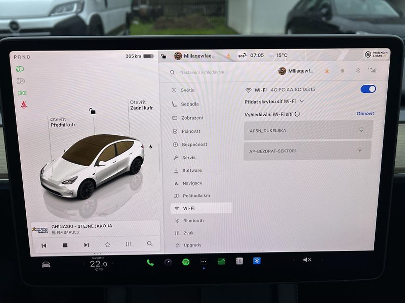 Tesla Model Y LONG RANGE DUAL MOTOR  TZ 92% - fotka 40 z 56
