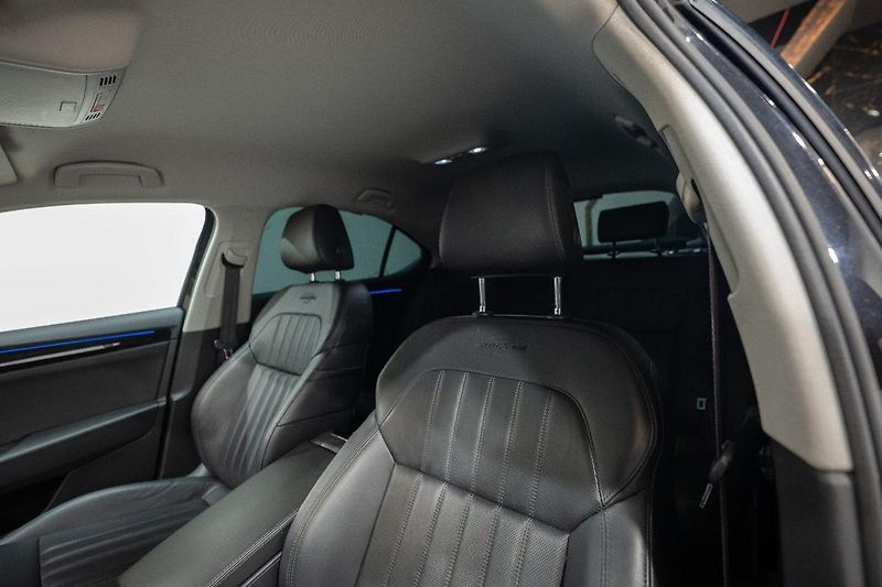 Škoda Superb 2.0 TSI 200 kW L&K - fotka 23 z 40
