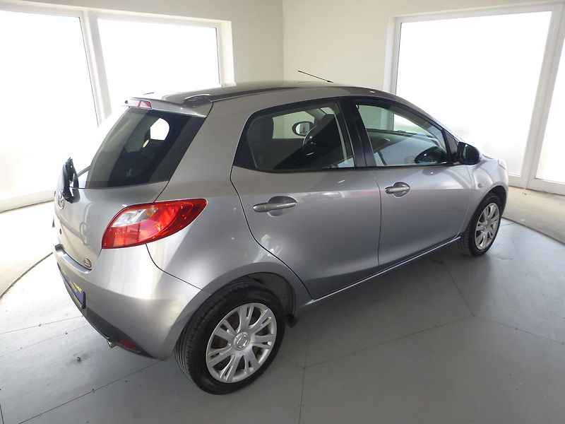 Mazda 2 (2012) 1,3i 55KW*KLIMA+ SADA KOL - fotka 5 z 26