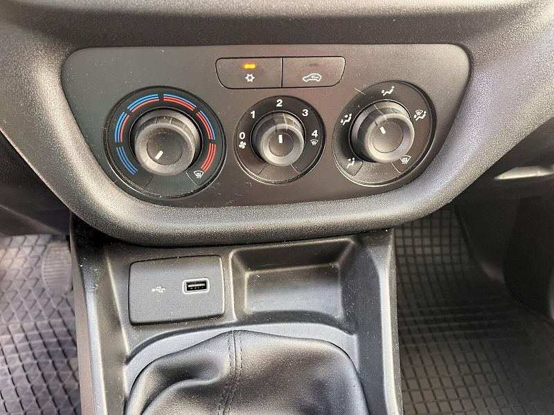 Fiat Dobló (2019) MAXI 1,4T-jet CNG 88kW 6 man. - fotka 16 z 20