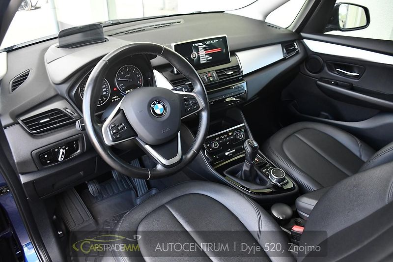BMW Řada 2 218d GRAND TOURER NAVI PDC HUD - fotka 15 z 49