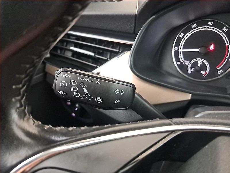 Škoda Scala (2021) Style Plus 1.0 TSI, Serv.kniha - fotka 18 z 19