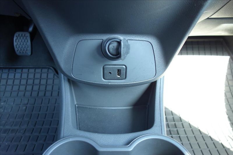 Chevrolet Spark 1,0 i, ČR, KLIMA, 29TIS.KM. - fotka 24 z 33