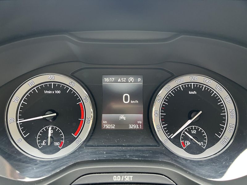 Škoda Karoq Style+ 1.5TSi 110kw PŮVOD ČR - fotka 16 z 46