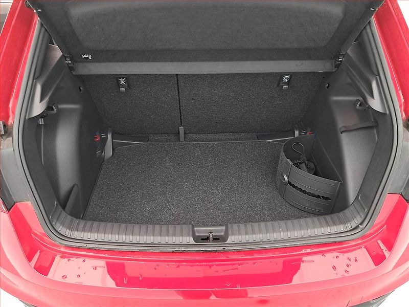 Škoda Fabia (2024) Monte Carlo 1.0 TSI - fotka 14 z 20