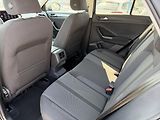 Volkswagen T-Roc 1,5 TSi/110kW LIFE - DSG,TZ,.. - náhled 43