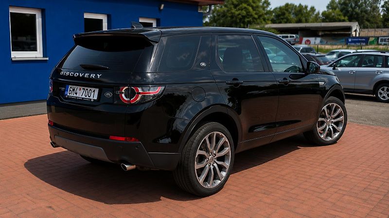 Land Rover Discovery Sport (2018) 2.0 TD4  SPORT  KOUPENO CZ - fotka 3 z 46
