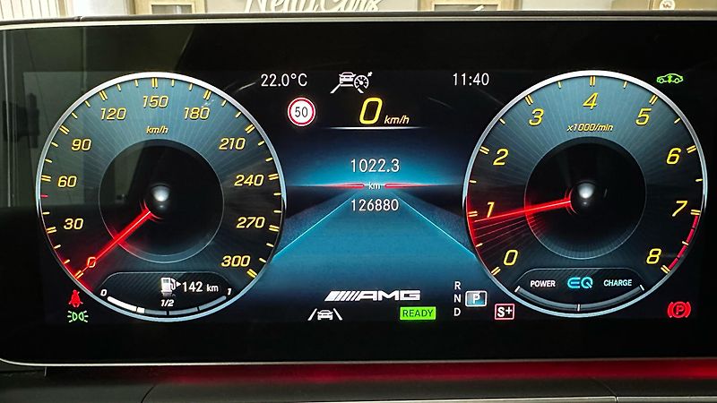 Mercedes-Benz GLS 63 AMG / TOP VÝBAVA - fotka 49 z 68