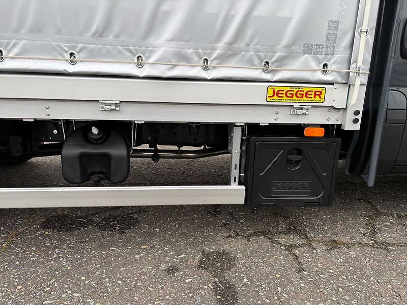 Iveco Daily (2026) 3.0, 180HP, 10EP, Hydr. čelo - fotka 21 z 21