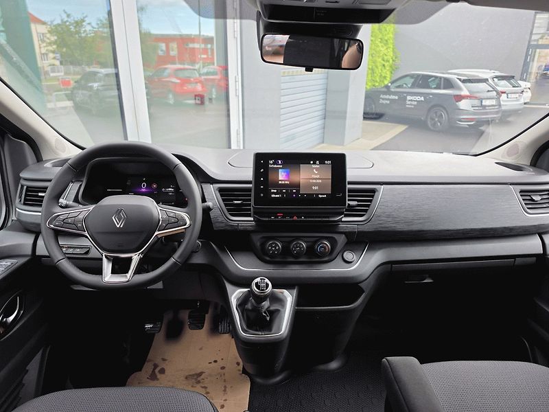 Renault Trafic (2026) L2 Equilibre Blue dCi 150  Com - fotka 10 z 13
