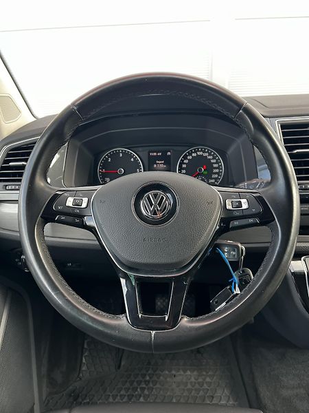 Volkswagen Multivan 2.0TDI 150kW DSG 4x4 Long TZ - fotka 8 z 23