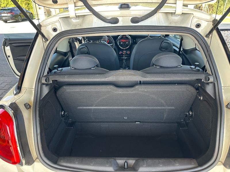 Mini Cooper 1.2i AUTOMAT, 100%KM - fotka 13 z 13