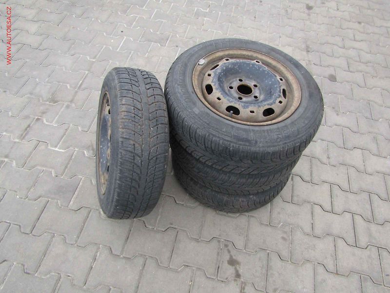 Škoda Fabia (2007) 1.2 i, ČR, zmk.řazení - fotka 15 z 16