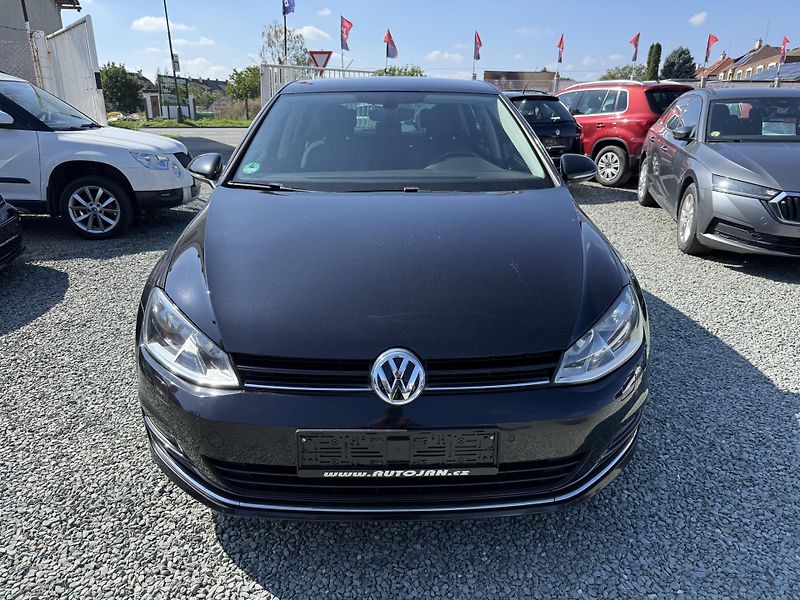 Volkswagen Golf 1.2 TSI ALLSTAR  - fotka 2 z 13