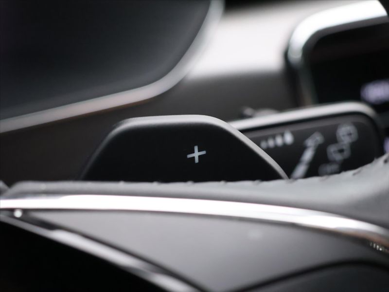 Škoda Superb 2,0 TDI 110kW Style DSG  CZ - fotka 19 z 32