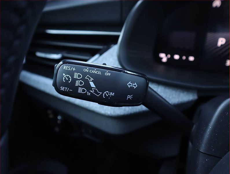 Škoda Scala (2024) Selection 1.0 TSI - fotka 17 z 21