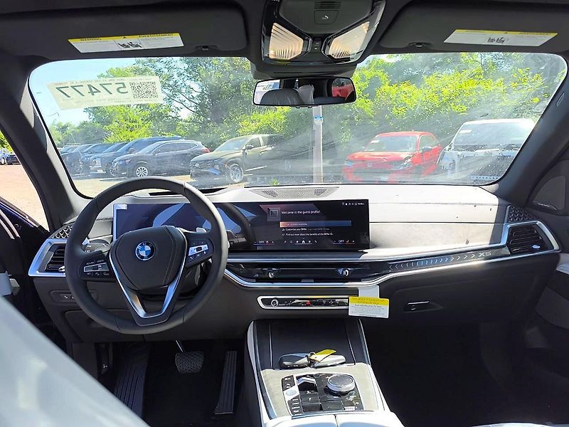 BMW X5 (2026) Auto na cestě - fotka 9 z 15