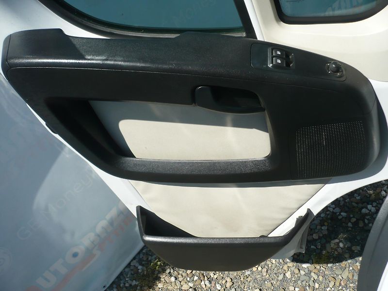 Fiat Ducato 2.3JTD 96Kw Sklopka DPH Klima - fotka 29 z 37