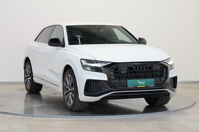 Audi Q8 - fotka 8 z 30