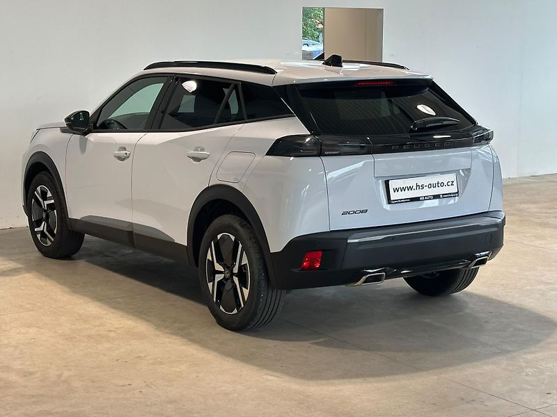 Peugeot 2008 1.2 PureTech,130HP,automat - fotka 6 z 17